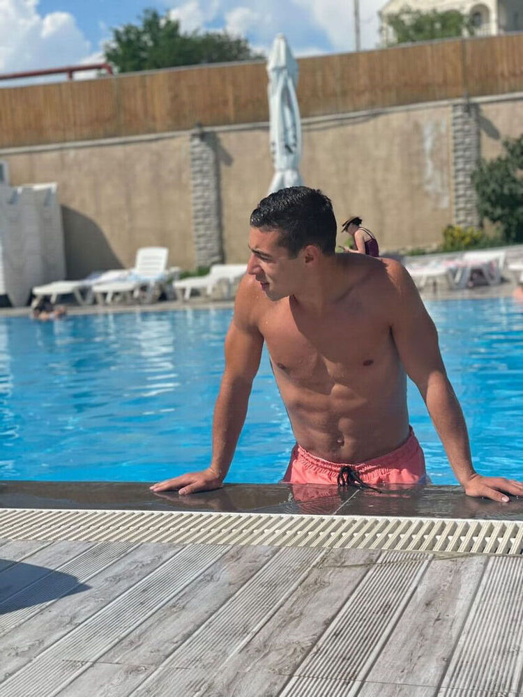 ���� 38792939 ������� Rostom, 27 ���, ���� ���������� � ������