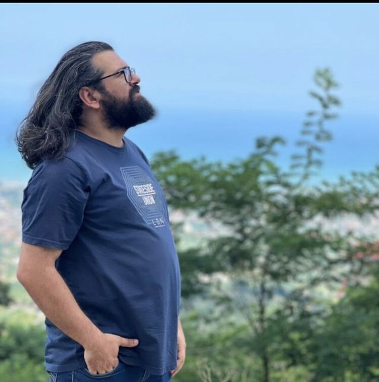  ,   Ali, 39 ,   ,   