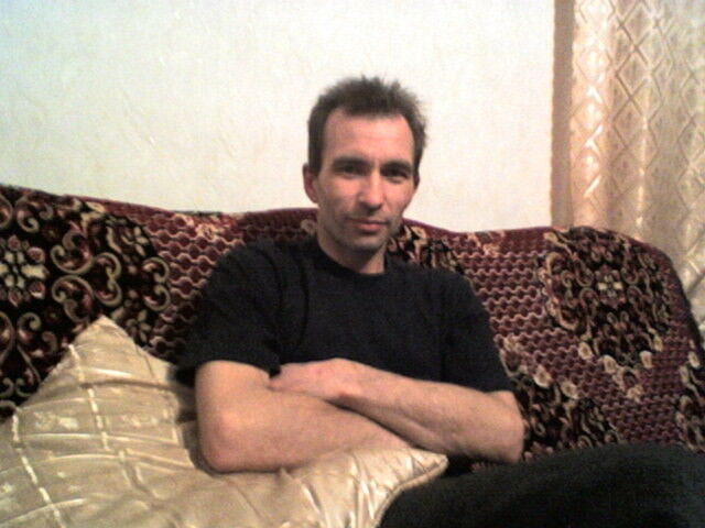  7165419  Pavel, 58 ,    