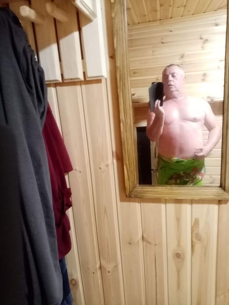  38572969  , 62 ,    