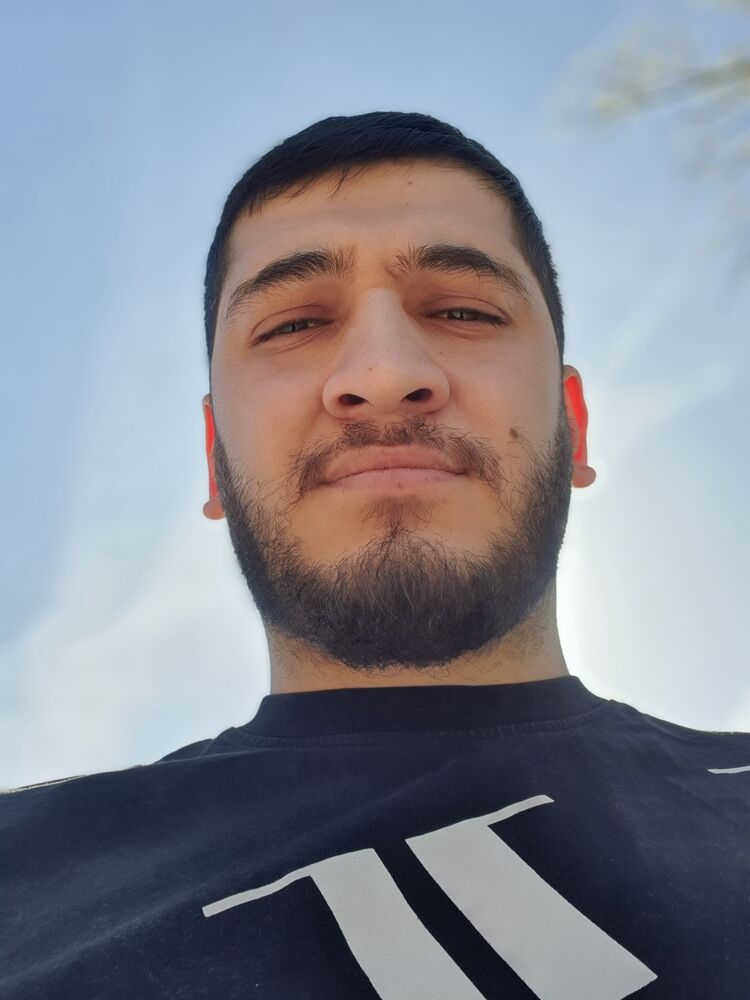  43870329  , 33 ,    