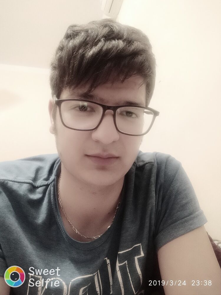  ,   JaMes, 30 ,     , c , 