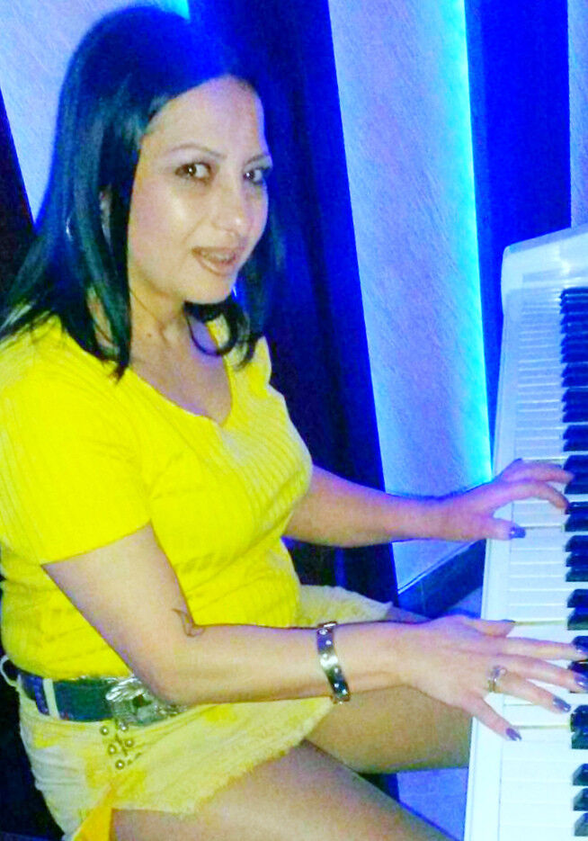  ,   Ani, 39 ,   ,   , c 