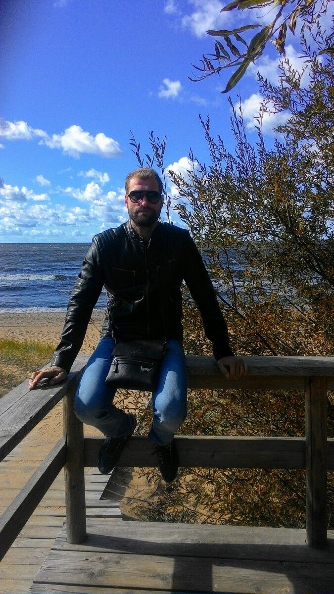  ,   VLAD, 48 ,  
