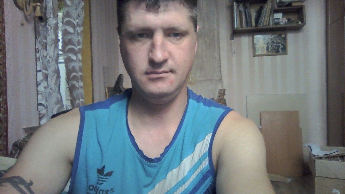  ,   Artem, 38 ,   ,   , c 