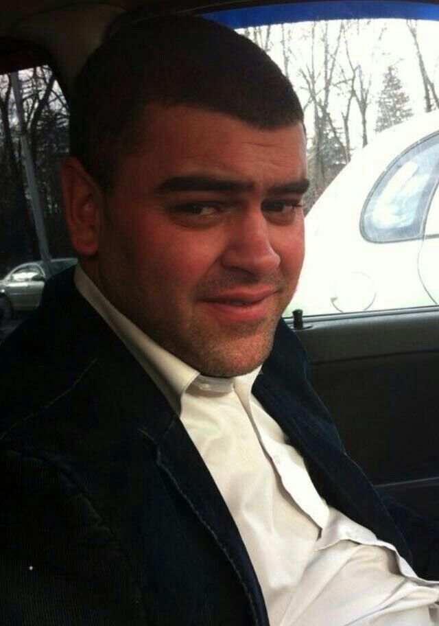  10511799  Italianec, 40 ,    