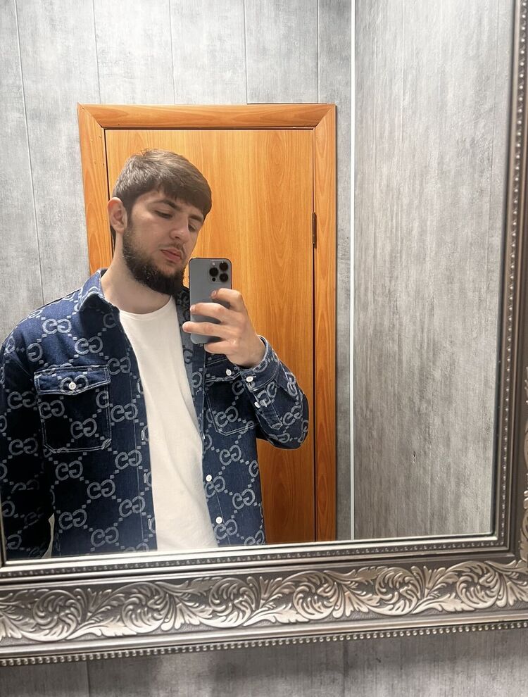  44513589  , 24 ,    