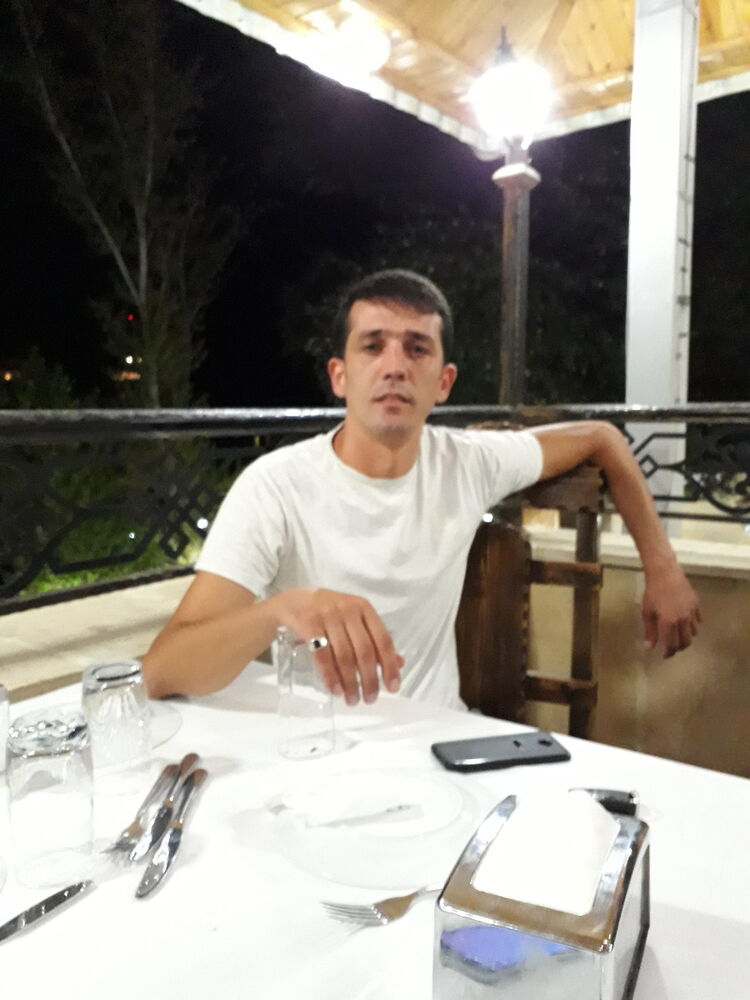  ,   Ruslan, 40 ,   ,   , c 