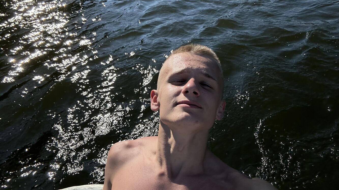  -,   , 19 ,   ,   