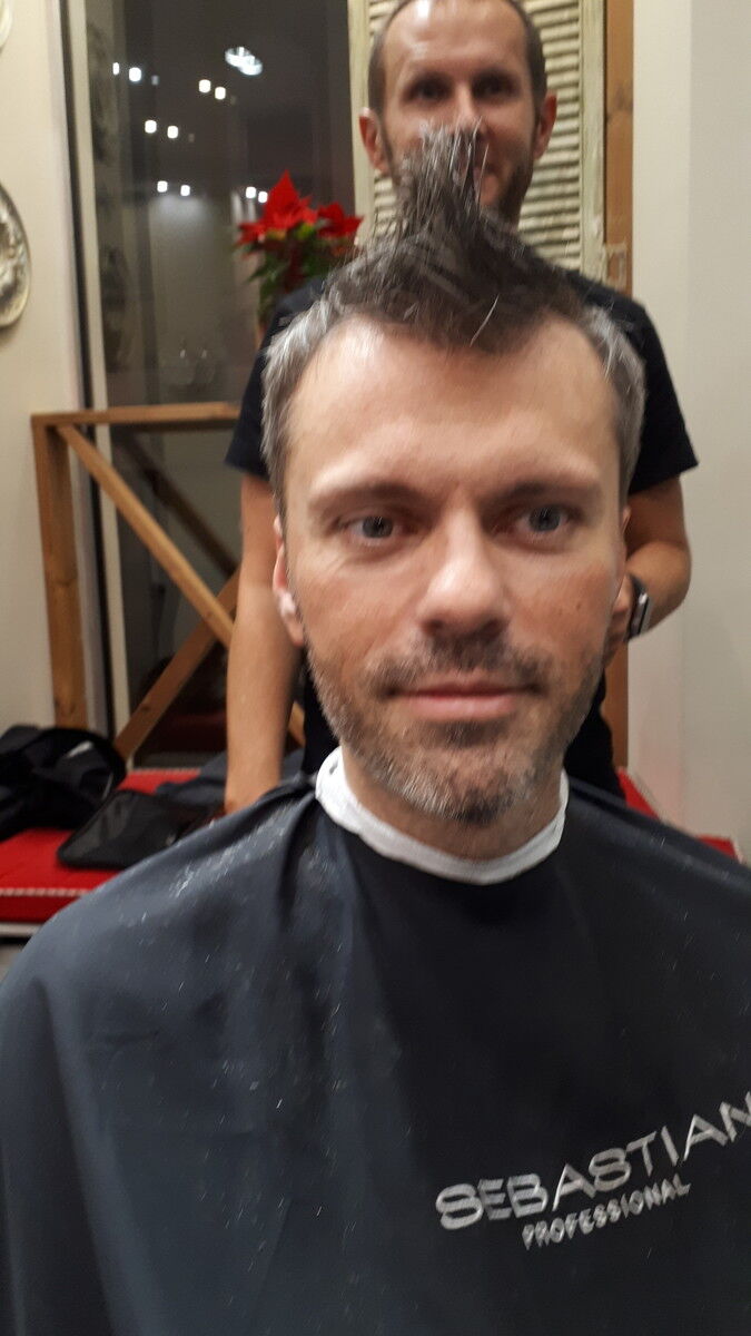  19189409  Andry, 47 ,    