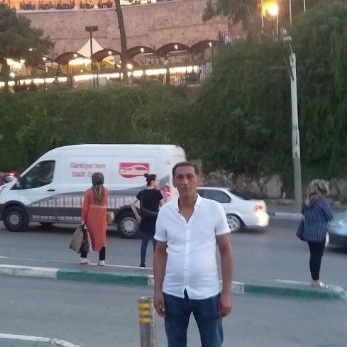  18542429  Exdibar, 52 ,    