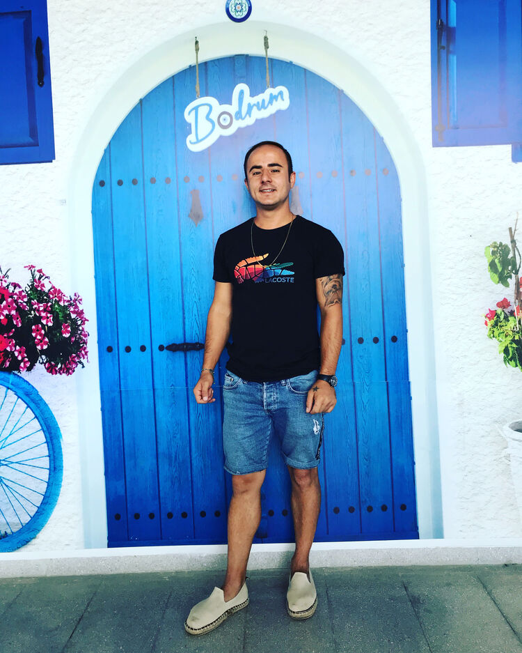  ,   Kadir, 31 ,   ,   