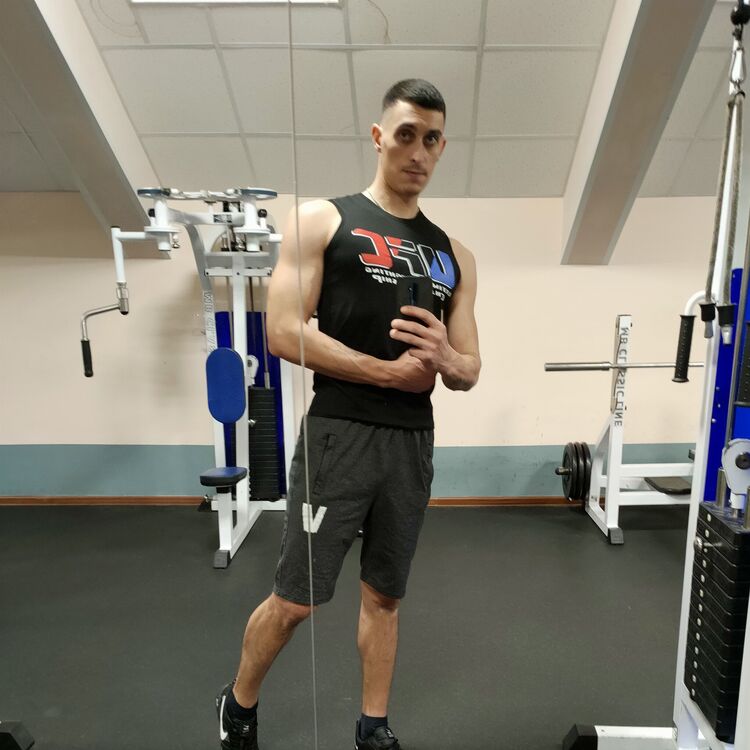  ,   Ruslan, 33 ,     , c , 