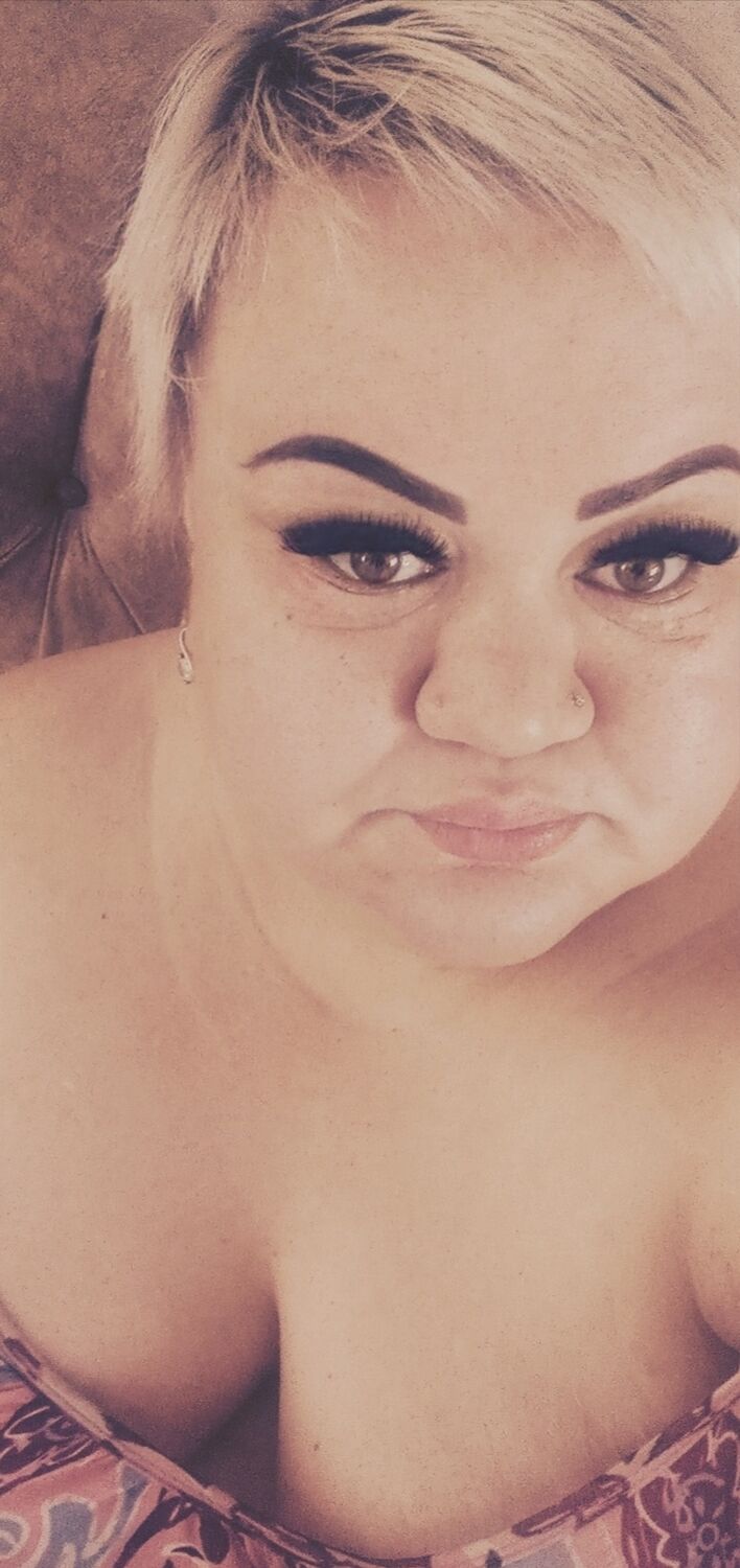  54826649  Olga, 39 ,    