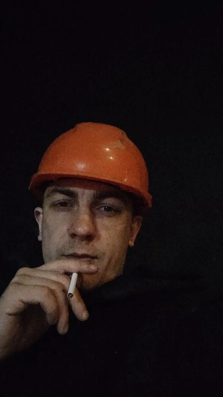  40427999  , 33 ,    