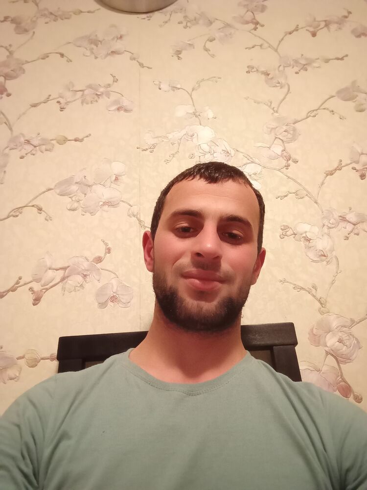  40295239   , 34 ,    