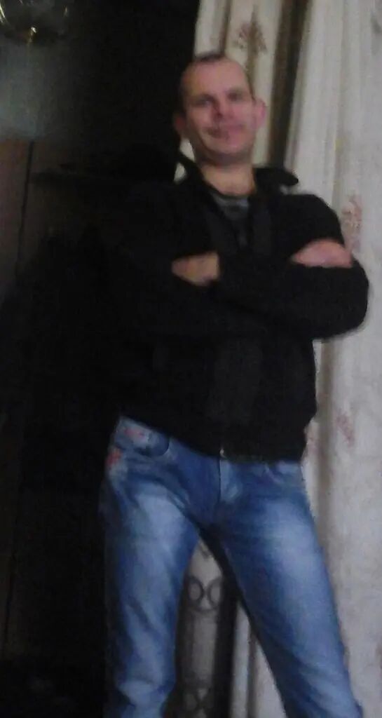  52535839  , 37 ,    