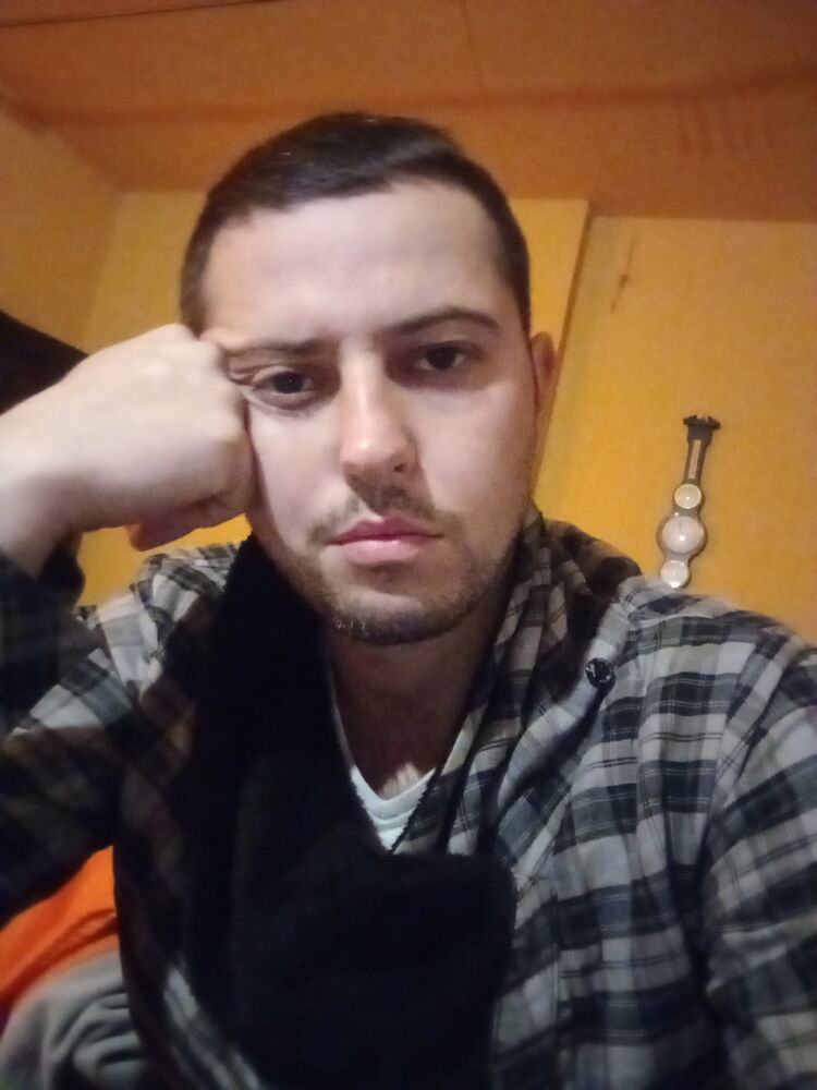  18218759  Andrii, 33 ,    Sochaczew
