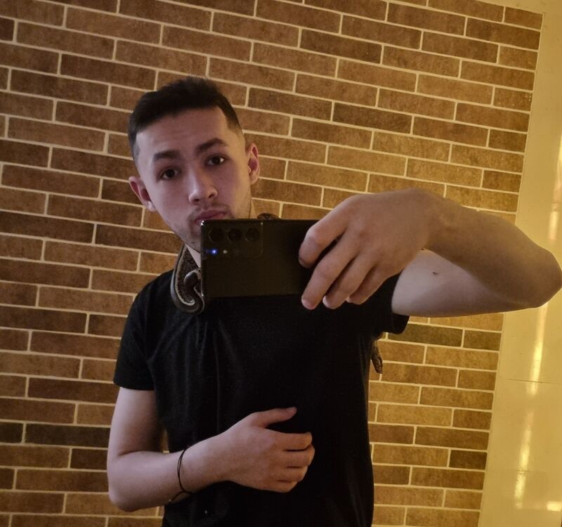  52501589  SSS, 19 ,    Deleted