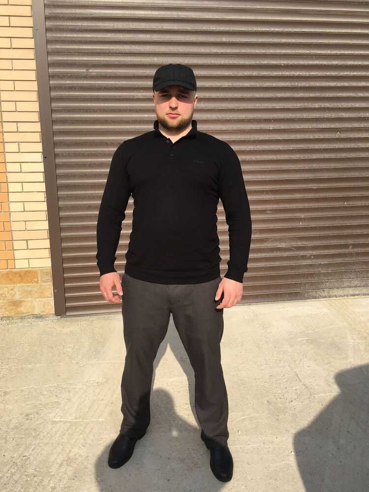  ,   Magomed, 25 ,   ,   