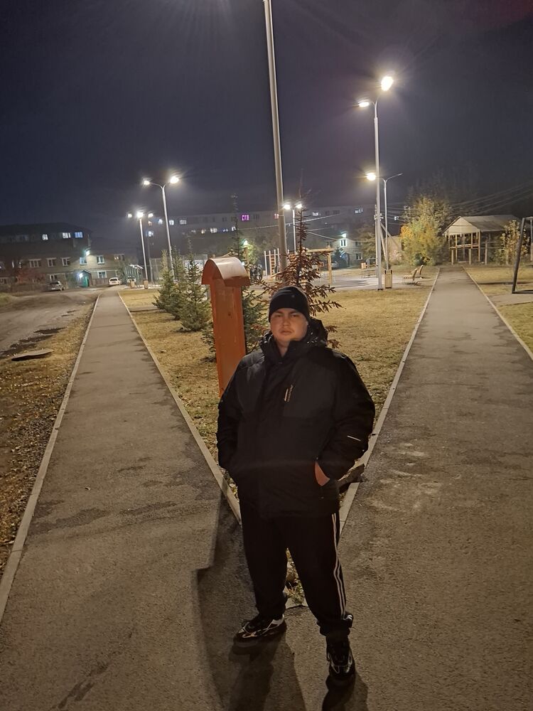  49024799  Oleg, 29 ,    