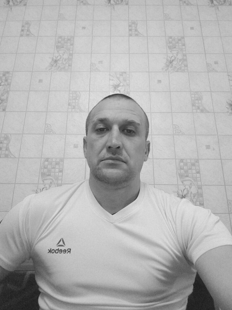  40401349  , 42 ,    