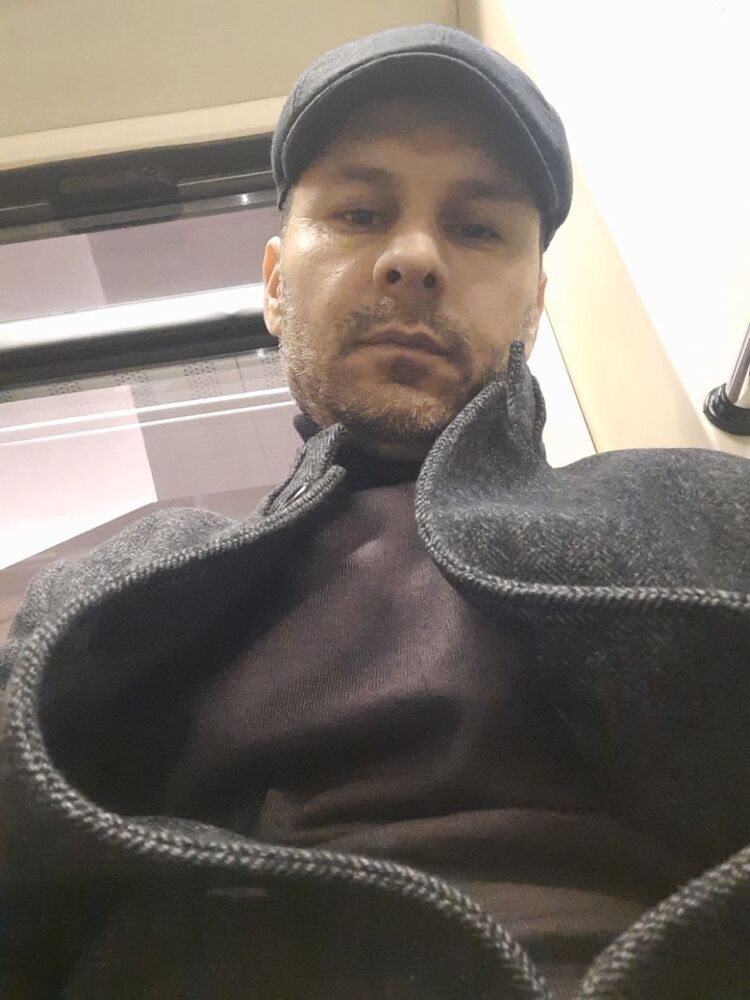  29759949  , 43 ,    Moscow