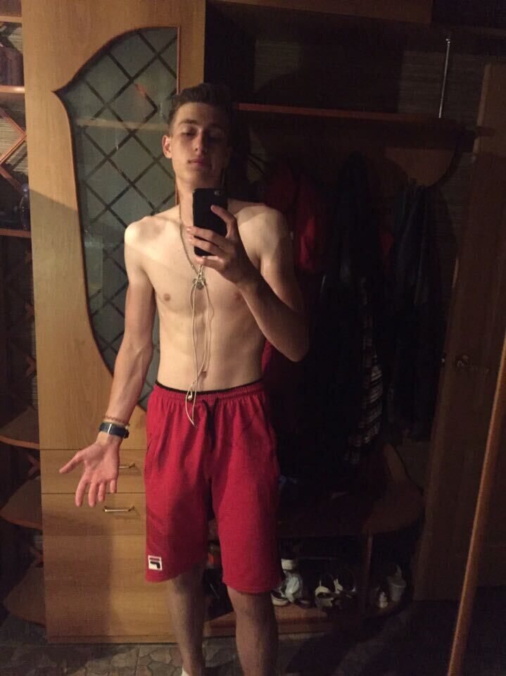  54700769  Nikita, 23 ,    