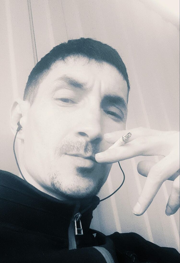  ,   David, 37 ,   ,   , c 