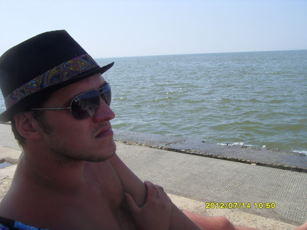  4481239  Leonovsy, 38 ,    