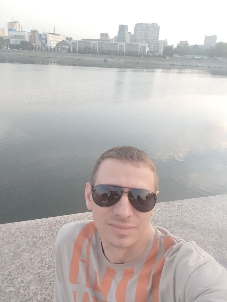  46867269  , 37 ,    