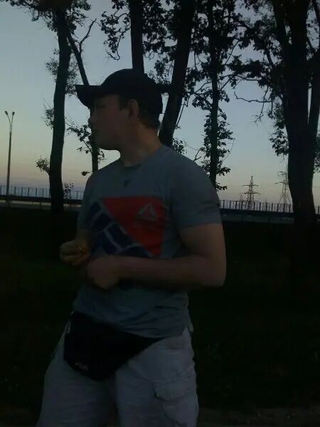  ,   Maksim, 33 ,   ,   