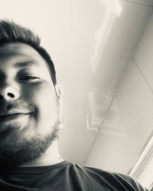  ,   Daniel, 24 ,   ,   