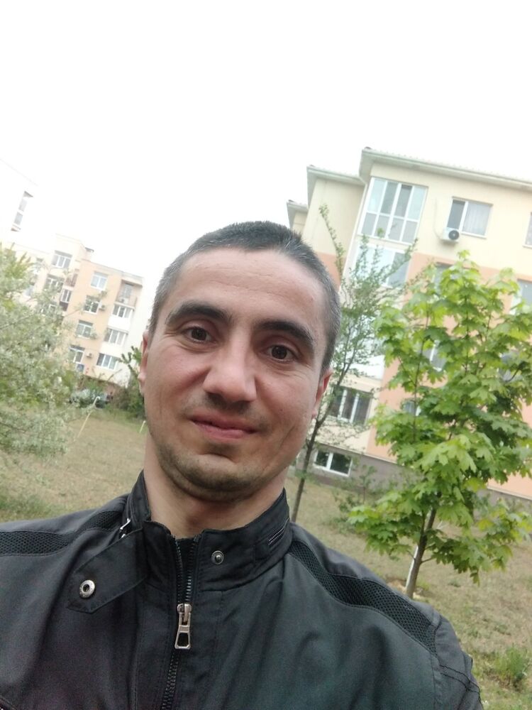  28277349  , 39 ,    