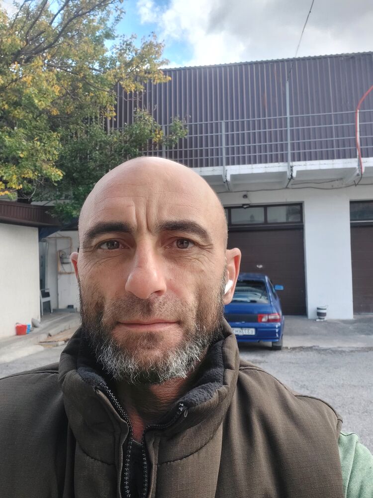  47965779  Ivan, 50 ,    