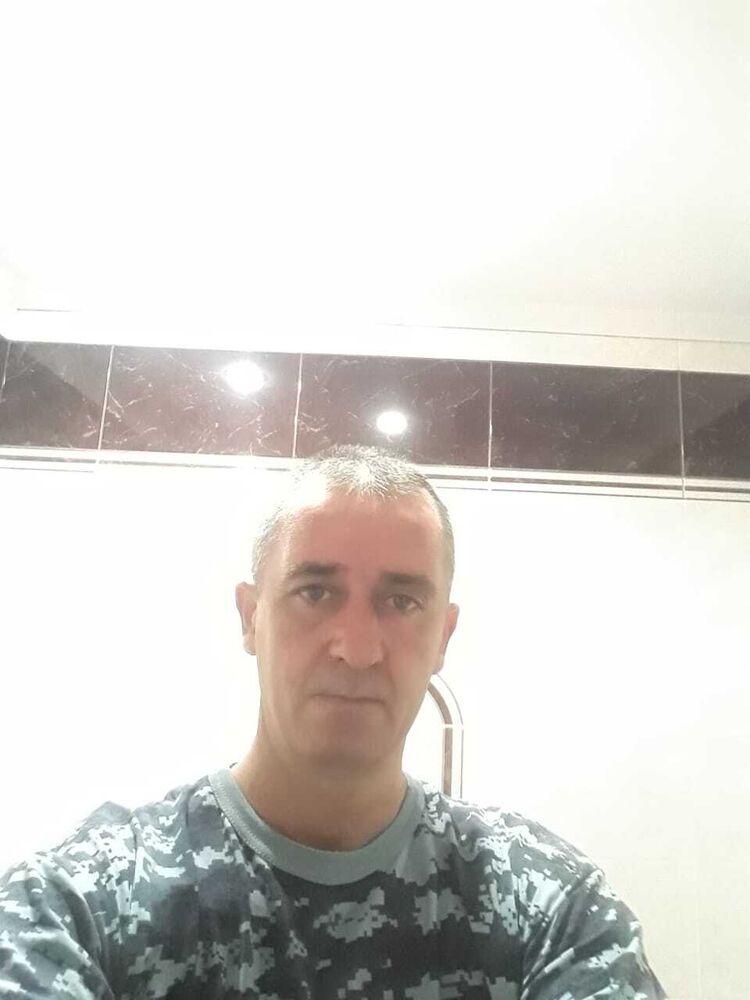  33584939  , 44 ,    