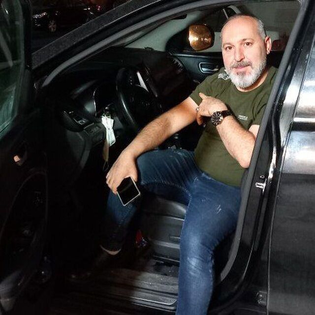  43789199  Ebrahim, 43 ,    Muscat