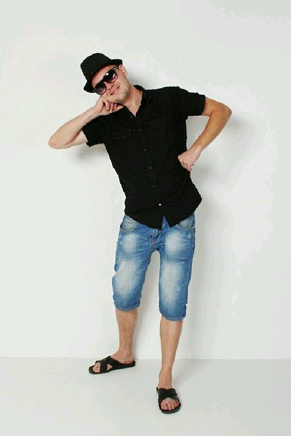  11499609  Platon, 36 ,    
