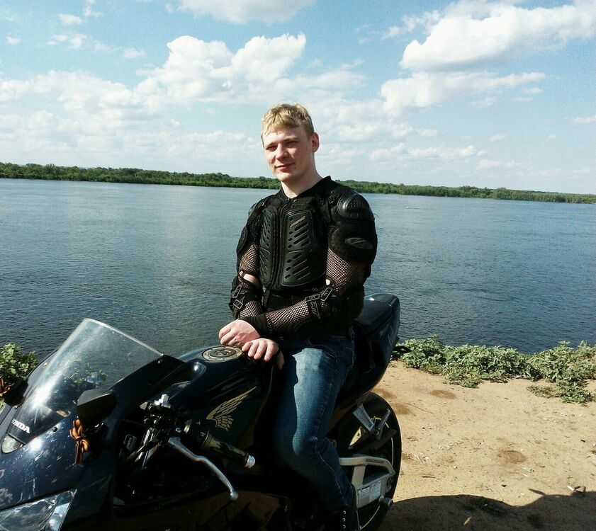  ,   Axel, 36 ,   