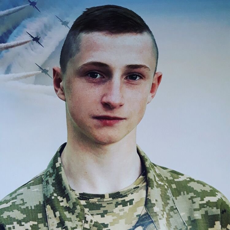  ,   Ivan, 23 ,   ,   , c 