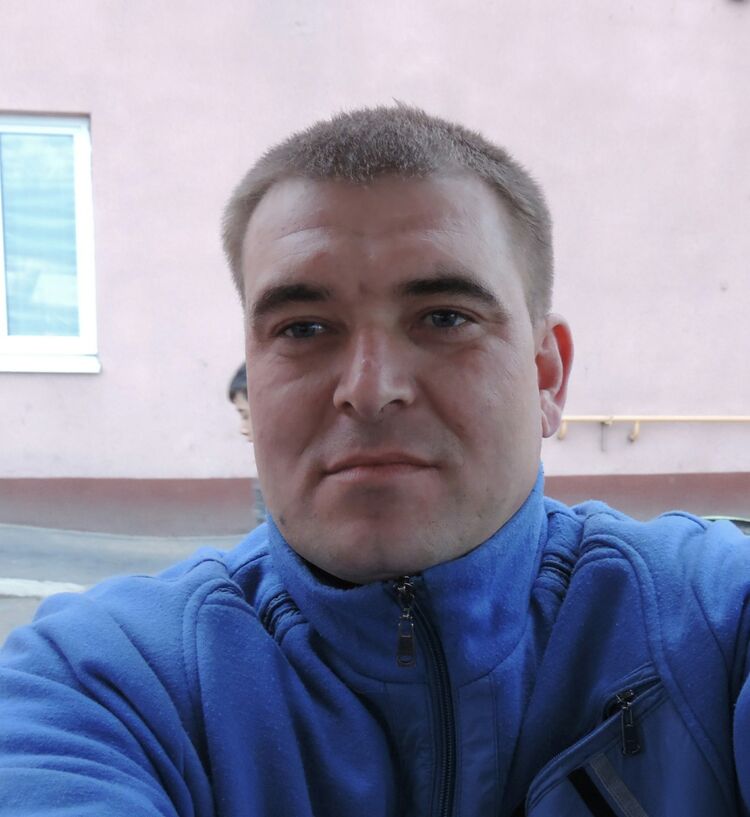  9594249  , 45 ,    