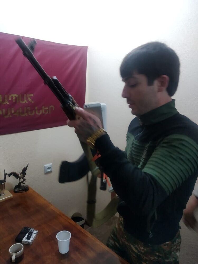 ���� 22320699 ������� Boro, 32 ����, ���� ���������� � �������