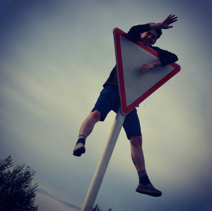  -,   , 30 ,   