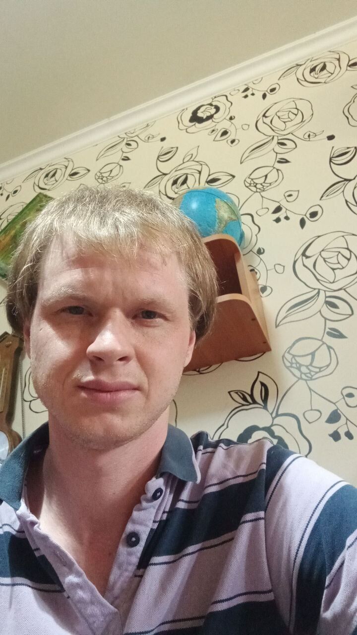  42580659  , 32 ,    