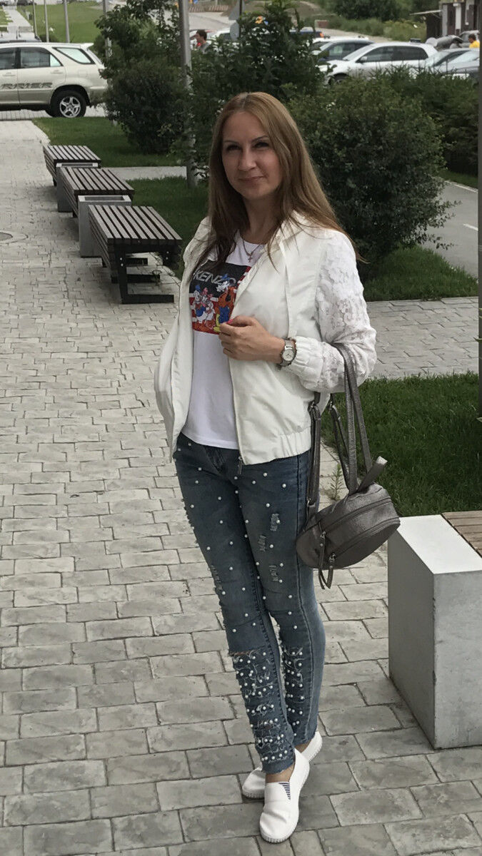 ���� 10523979 ������� �����, 44 ����, ���� ���������� � ������������