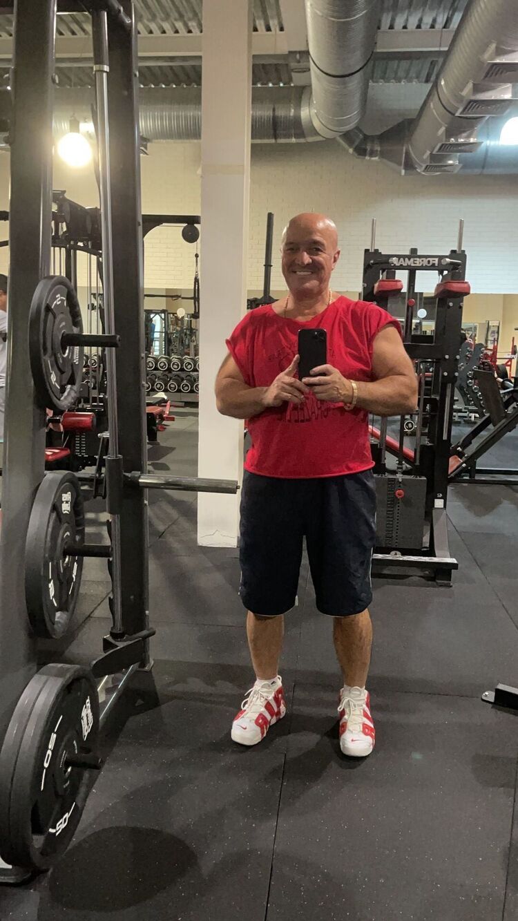  35664629  , 52 ,    -