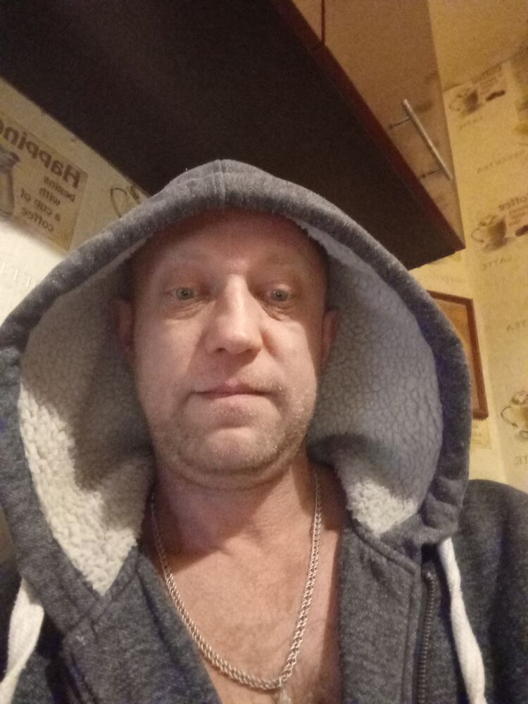  48719289  , 40 ,     