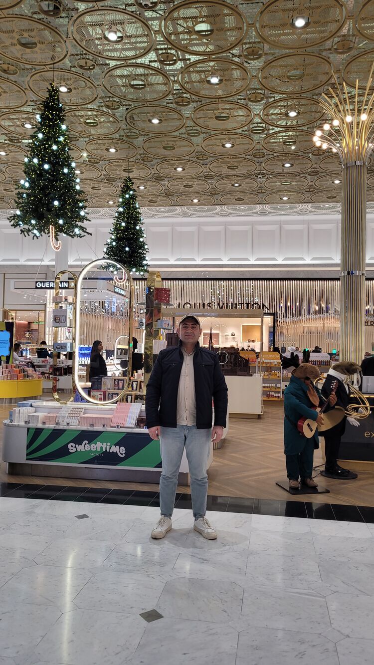  50156359  Rustam, 45 ,    Saint-Nazaire