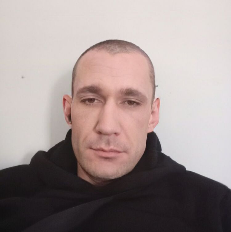  40781579  Evgeny, 39 ,     