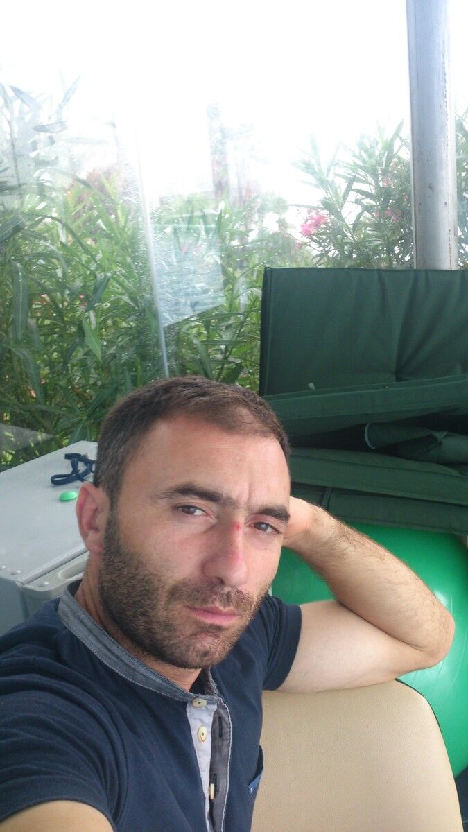  ,   Mamuka, 40 ,   ,   , c 